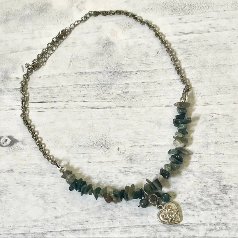 Silver tone heart pendant natural stones necklace